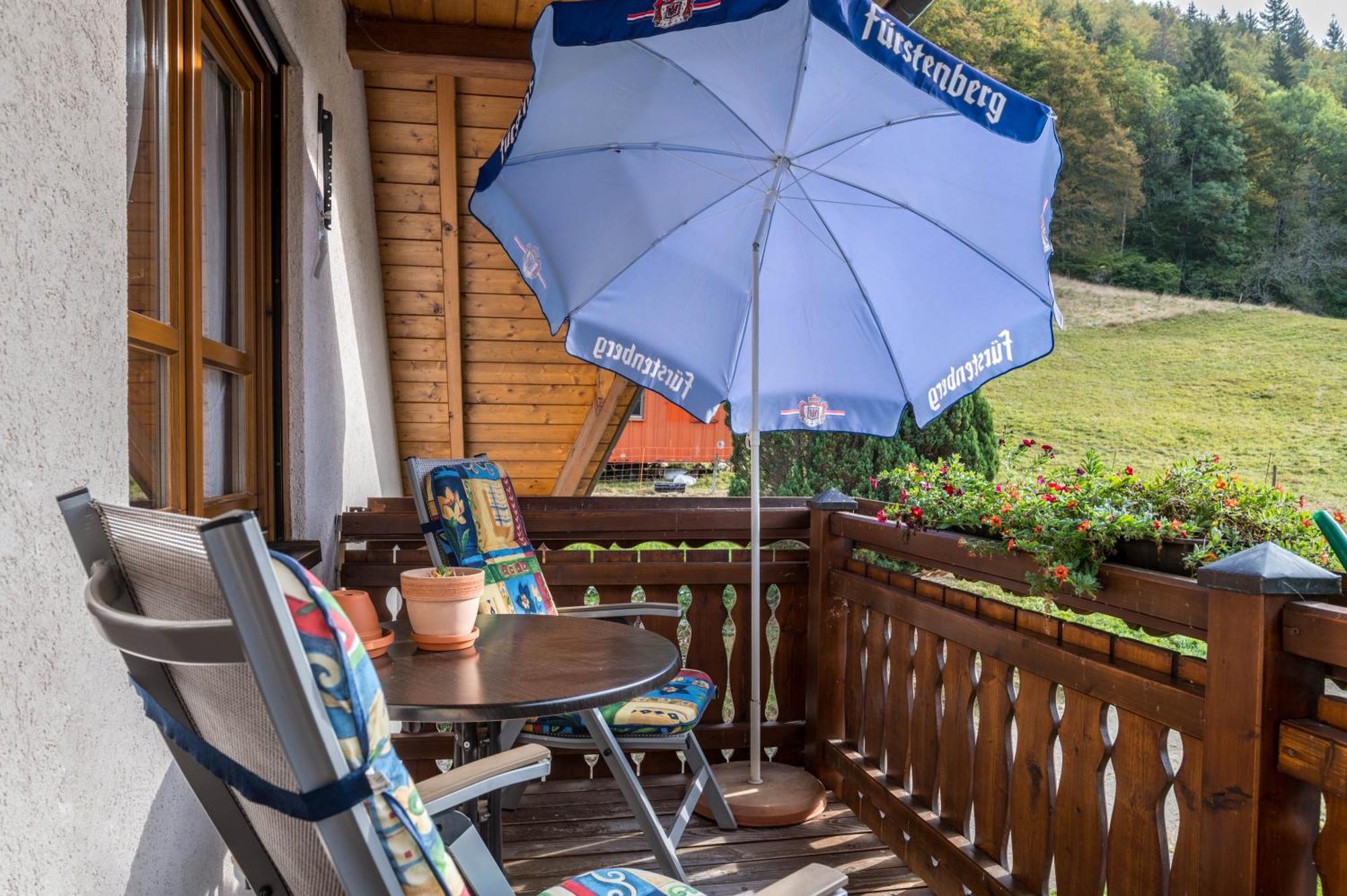 Gasthaus Zur Linde- Napf โอเบอร์รีด ภายนอก รูปภาพ